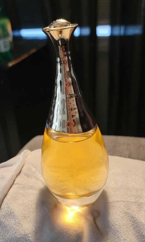 ​Dior J'adore L'Or Essence de Parfum (80ml / 2.7 oz) - Vintage 2014 Batch