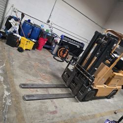 Forklift
