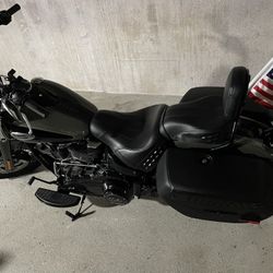 Harley Davidson heritage 114 