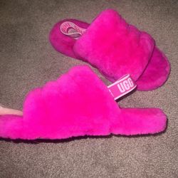 Hot Pink UGG Slippers Size 7