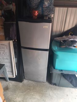 Magic Chef Stainless Steel Mini Fridge