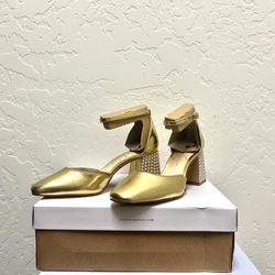Jessica Simpson Gold Pearl Detail Heels