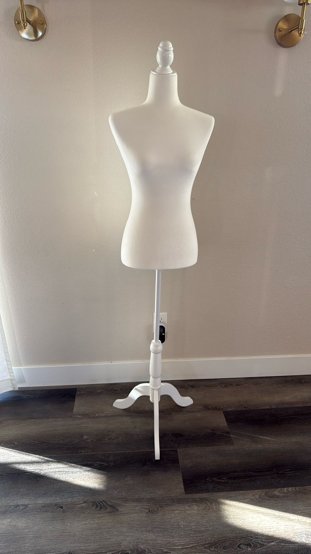 Mannequin Stand