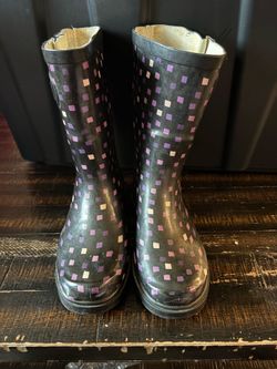Kids Size 10 Rain Boots