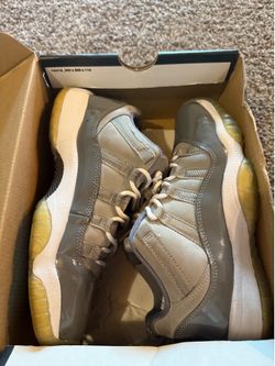 Cool grey 11 low sz 6
