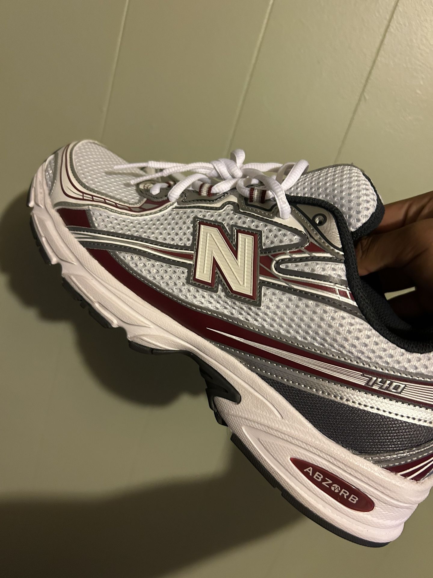new balances 740