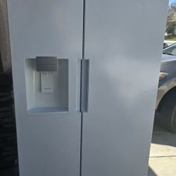 Toscana Refrigerator 