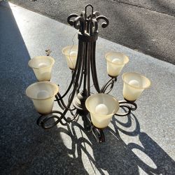 Chandelier 