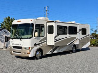 2007 Four Winds Hurricane Motorhome