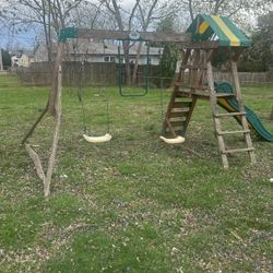 Swing Set / Fort