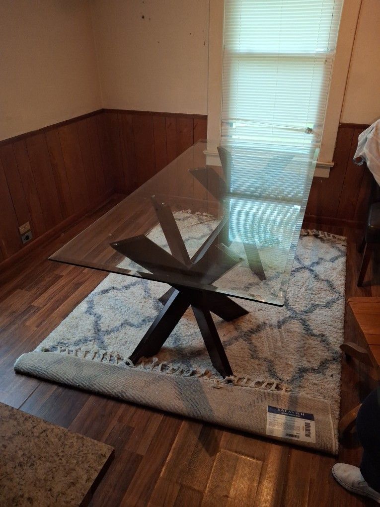 Glass table Heavy duty