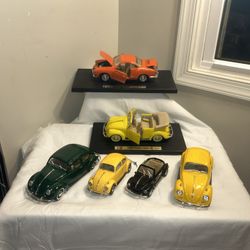 Lot Of 6 Random volkswagen beetle & 1 Volkswagen Karmann -Ghia Oronge All Pre-owned 
