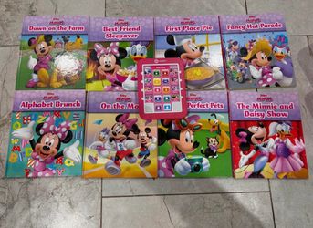 Disney Minnie Mouse 8-Book Set with ME Reader