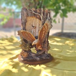 Escultura con reloj de Aguila de colecion grande