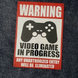Selling A “Warning, Video game” Sign