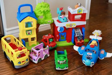Little People Lot - City