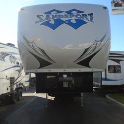 2020 Sandsport 5th Wheel