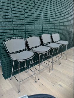 Metal Bertoia Counter Stools