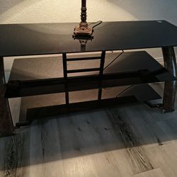 GLASS TV STAND