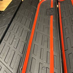 2007 -2013 Sierra /Silverado HUSKY LINERS QUAD BED RAIL CAPS