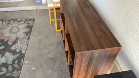 Record player stand