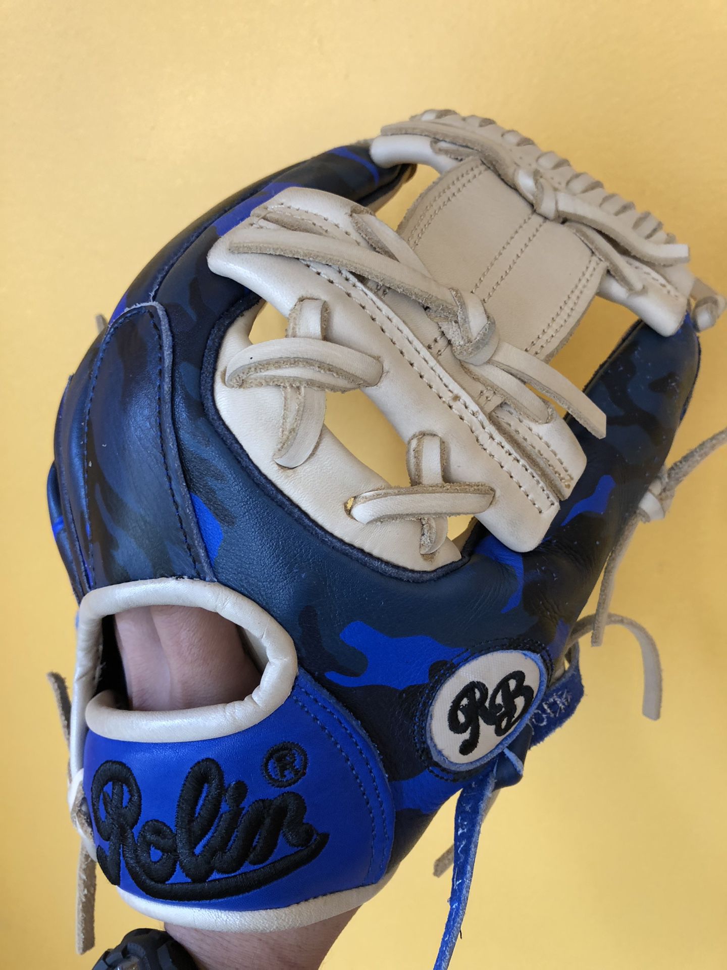 Rolin Pro baseball glove new condition béisbol equipment bats