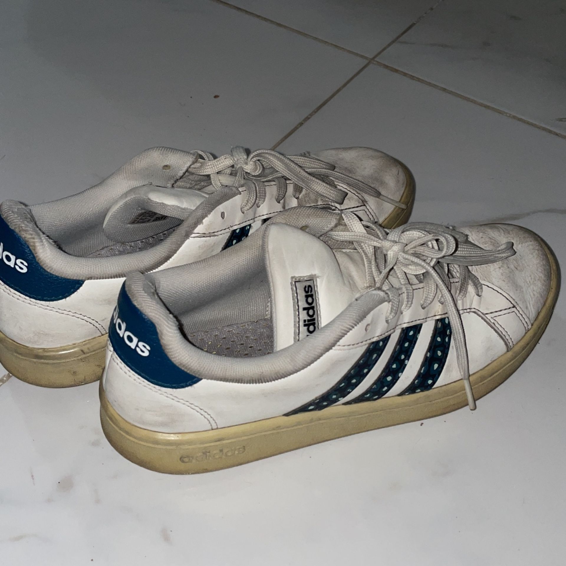 Extreme Comfort Popular Adidas 3 Strip Shoes - Dark Navy Blue Strips On White Shoe Adidas 8 1/2 Women Shoes