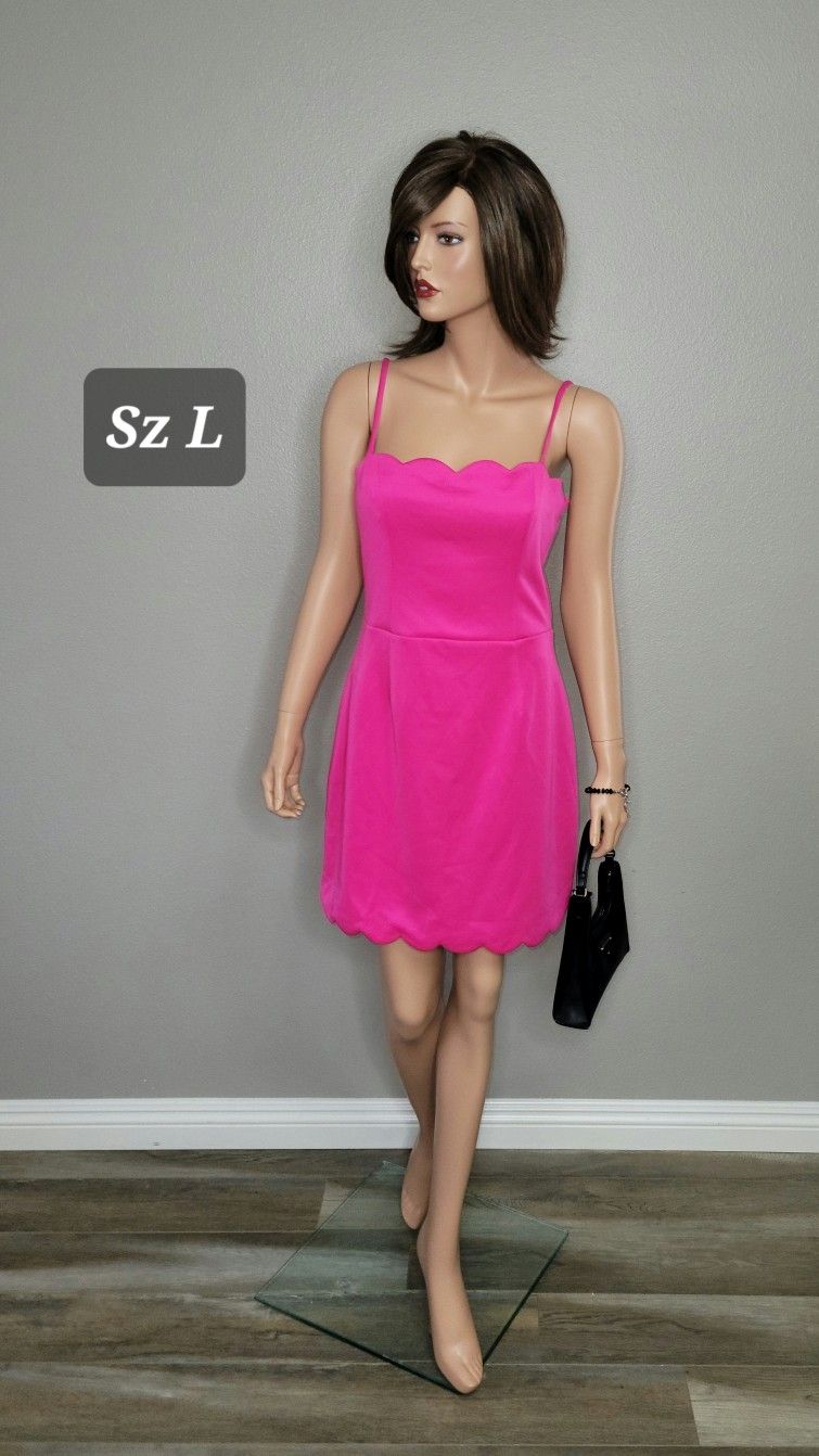 New With Tags Size Large Barbie Pink Dress 