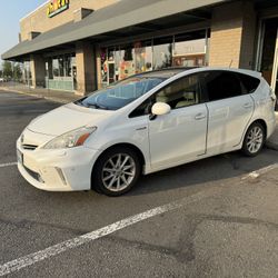 2012 Toyota Prius V