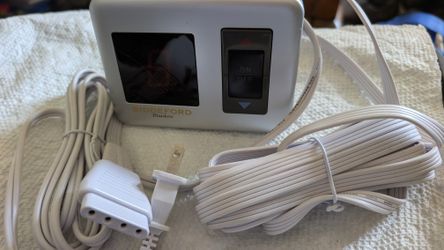 New Biddeford 4 Prong Dual Control For Electric Heating Blankets. Model TC15B2 LOT 270717-9B
Connection Type: 4-prong round connector.
Heat Settings: