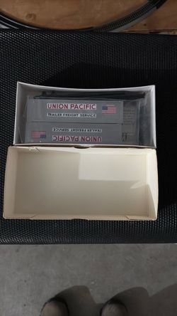 Union Pacific Trailer Freight Service Model Train Cars