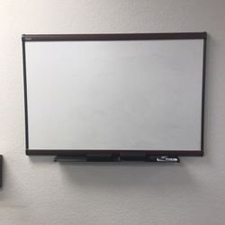 Whiteboard (Like New)
