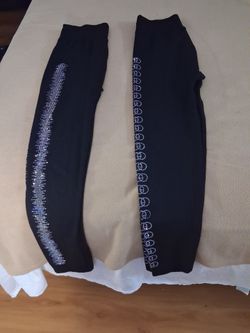 Custom Rhinestone Bling Leggings (2-Pack Bundle) – Ultra Stretch & Thick
​Price: