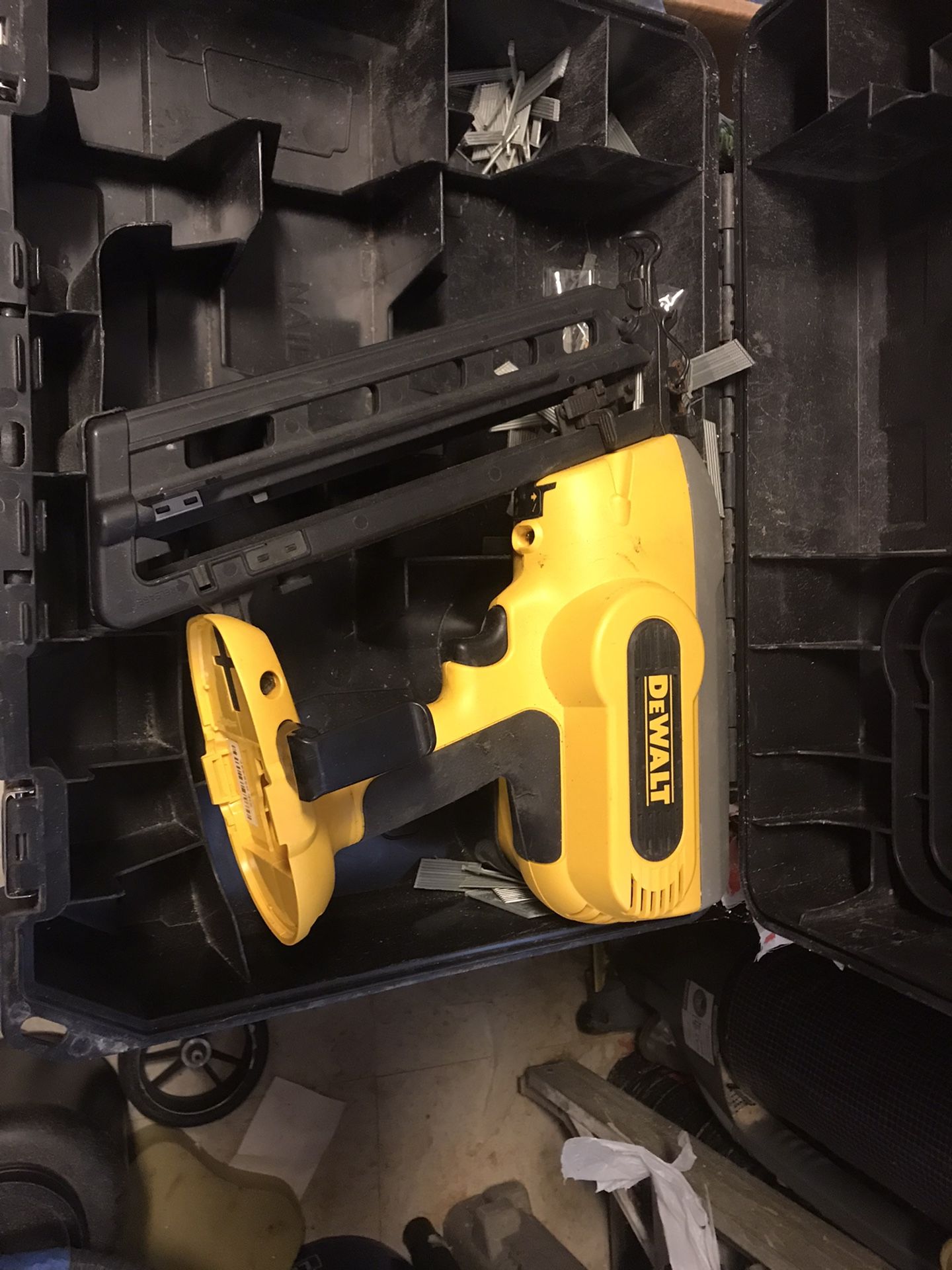 Dewalt battery operated Framing gun