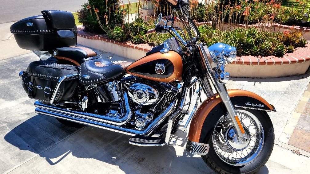 2008 Harley Davidson 105th Anniversary Edition Heritage Softail Classic