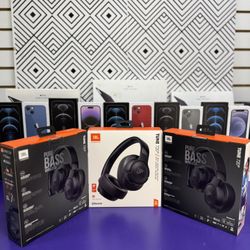 JBL Headphones - 720BT - Brand New