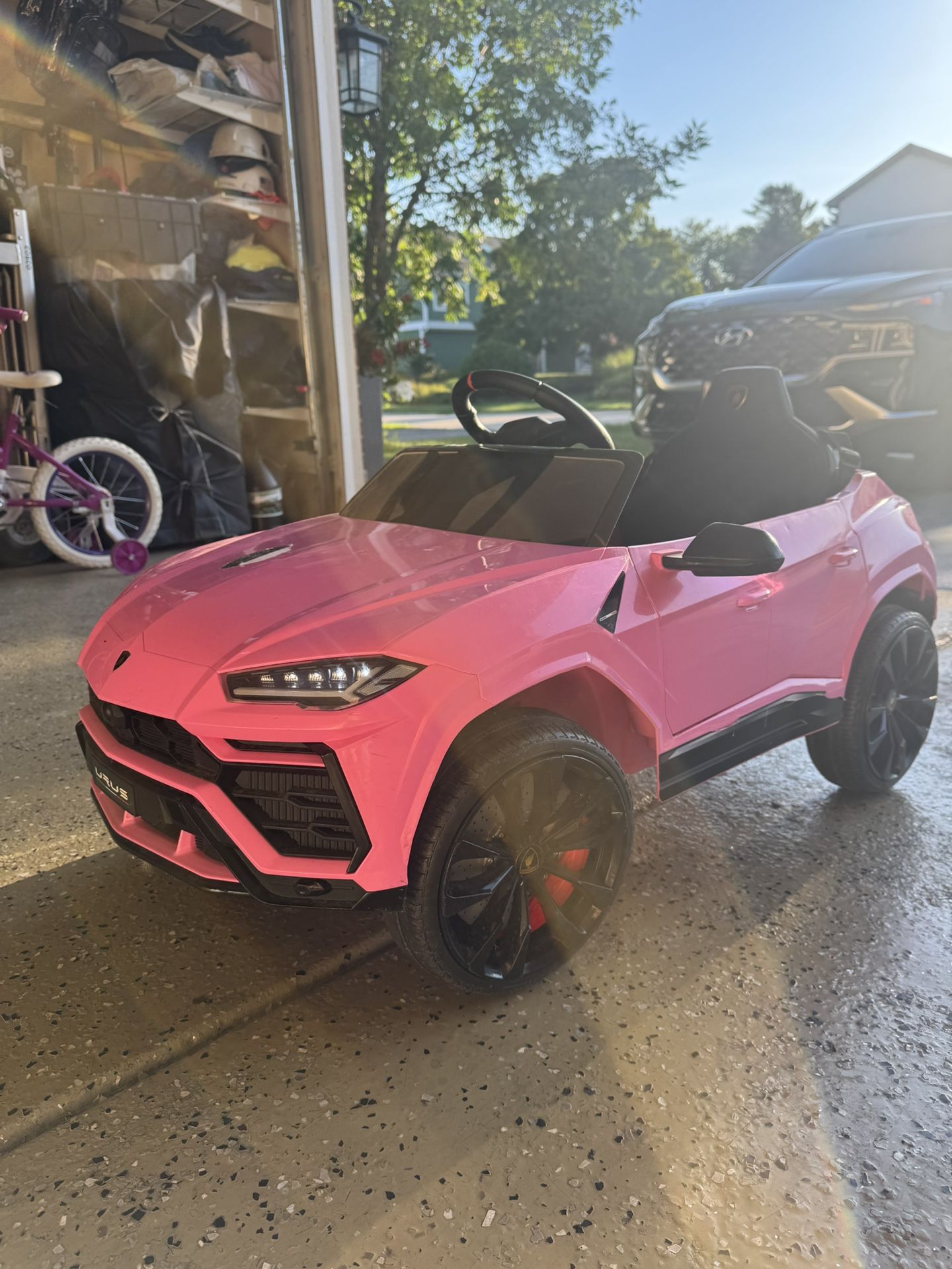π 12V Licensed Lamborghini Ride-On Car β Pink