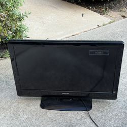 Philips 32” LCD TV Model 32PFL3504D/F7 (HDMI)
