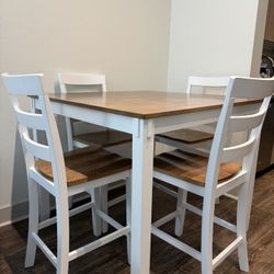 Dining Table And 4 Barstools