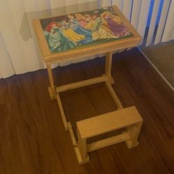 Wooden Disney Princess Toddler Desk 