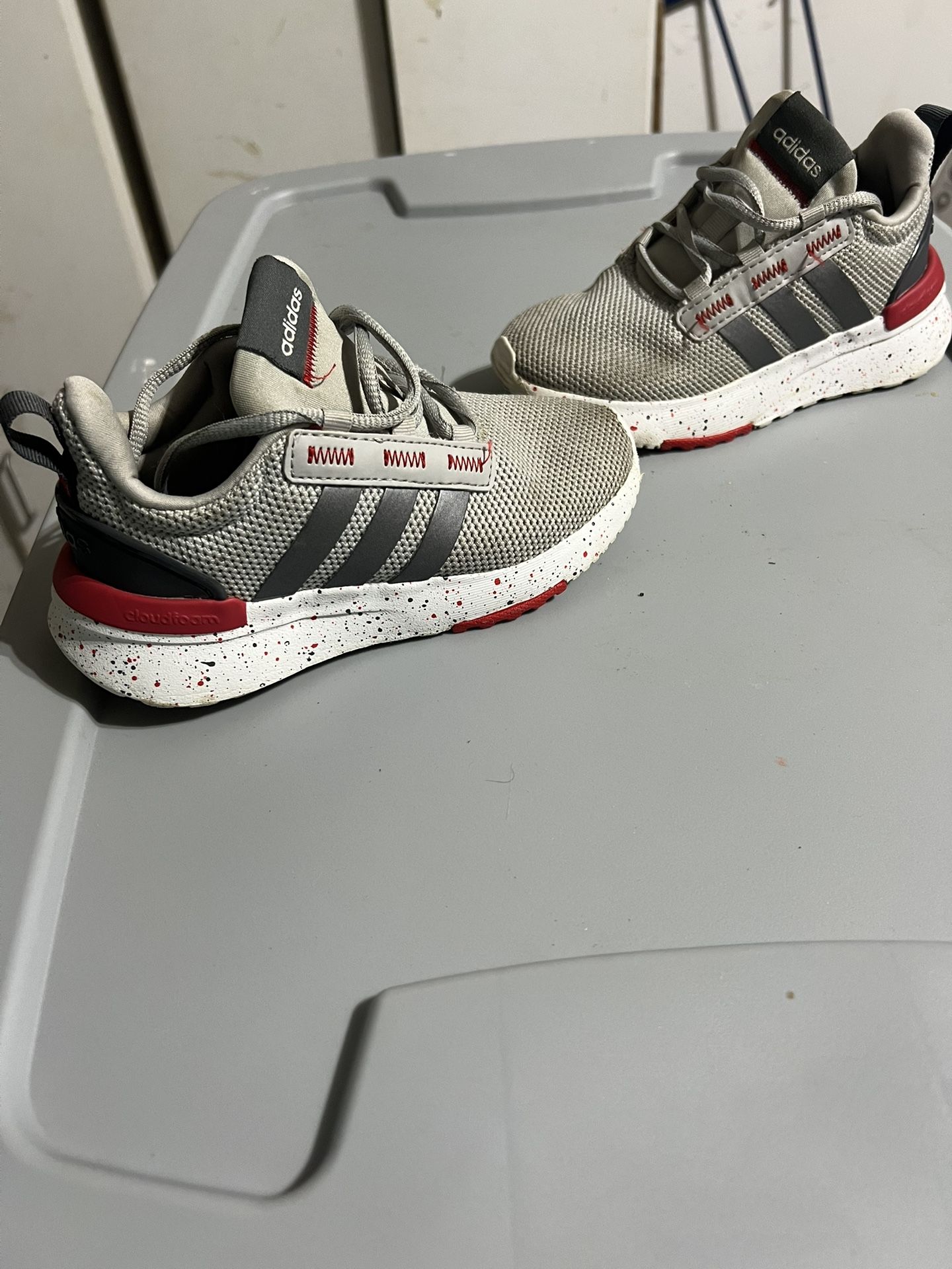 Kids Adidas Running Shows SIZE 11.5K