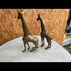 Vintage 1 pair of brass Giraffes the big 14.5 inch tall and small 12.5 inch tall $$60 firm