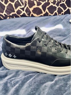 LV Louis Vuitton Shoes/Sneakers  size 11/11.5