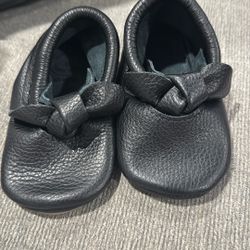 FRESHLY PICKED MOCCASINS 