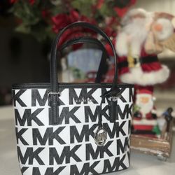 New Women’s Purses Michael Kors Authentic 