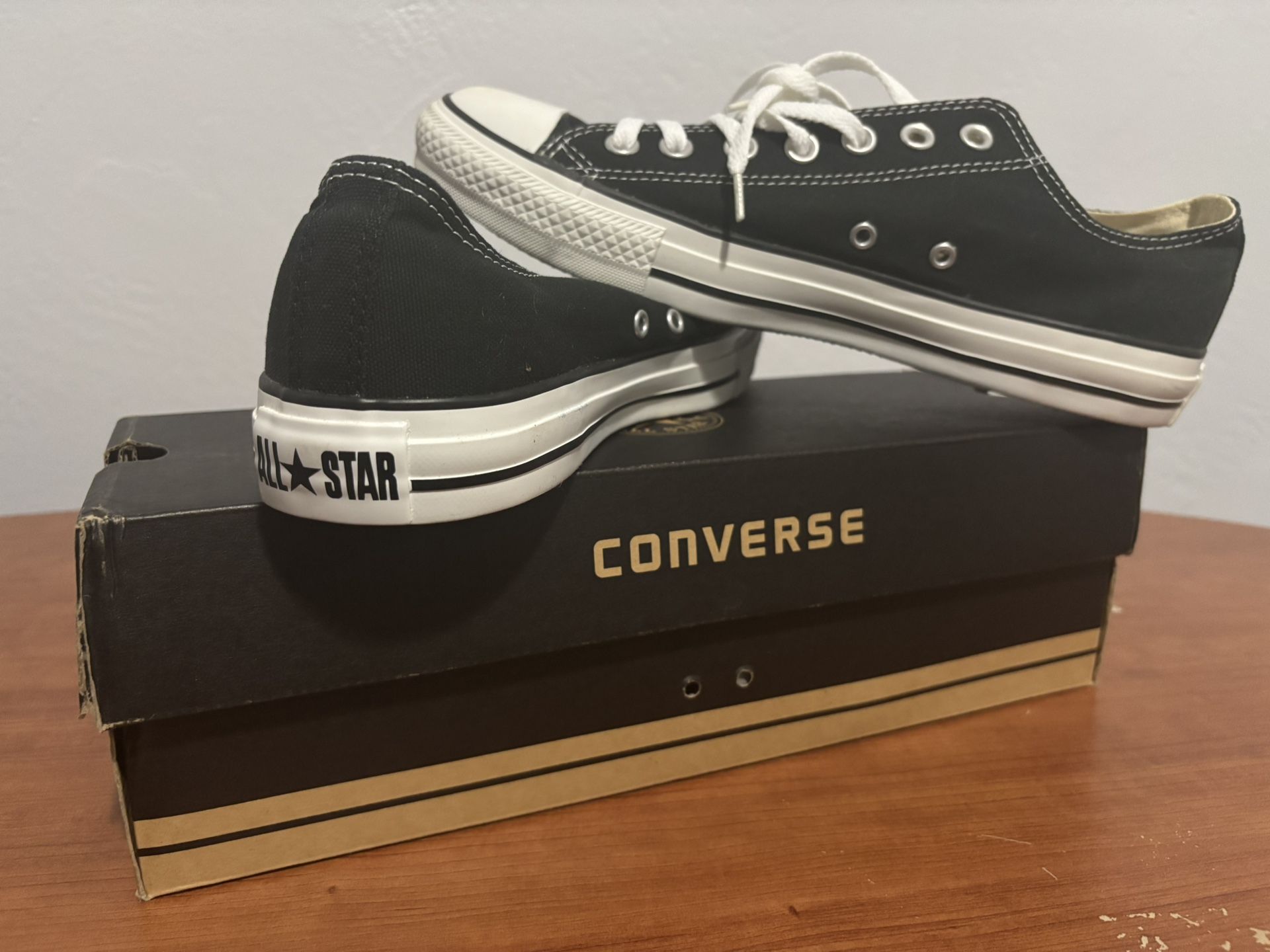 Low Top Converse