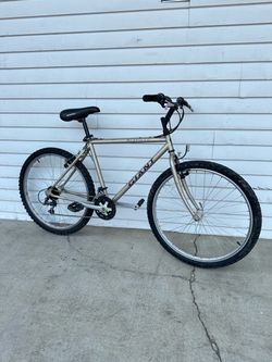 Men’s Mountain Bike