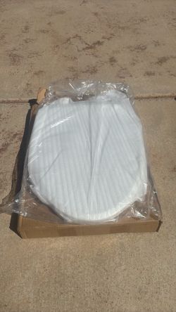 Delta toilet seat new in box