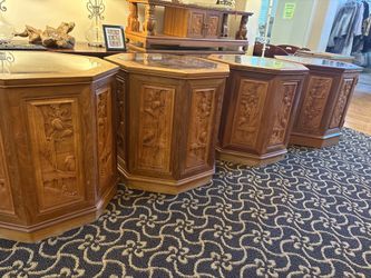Pair Chinese Mid-Century Figural Carved Wood Glass Top Octagon Side/End Tables