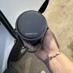 Sigma 39–80mm f/3.5 Zoom Lens (Manual Focus) + Case – Clean Condition